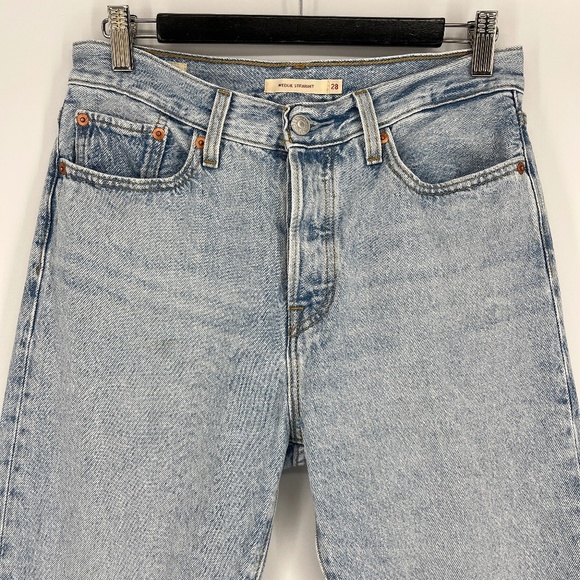 Levi's | Wedgie Straight High Waist Jeans - Picture 4 of 16